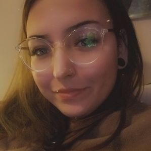 Meet your Posher, Kristen